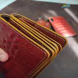 ست زیبای کیف مردانه، گاردگوشی و جاکلیدی چرمی کروکدیلی