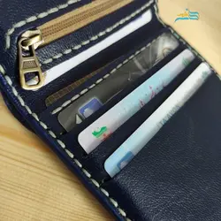 کیف جیبی مردانه تهیه شده از چرم سوپر بزی، دوخته شده با نخ موم زده ترک