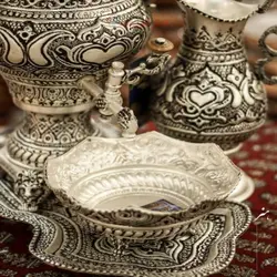سرویس سماور برنجی 3 لیتری آبکاری شبه نقره قلم دست اعلاء رنگ ثابت