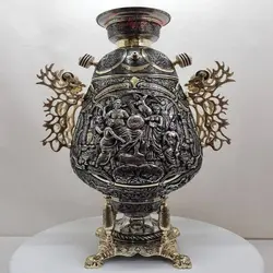 سماور برنجی زغالی ۸ لیتری مدل جام ریزه قلم اسلیمی و برجسته نقوش انسانی سبک اروپایی