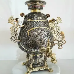 سماور زغالی برنجی ۸ لیتری مدل جام دسته ملکه پایه ستوندار ضخیم