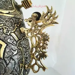 سماور زغالی برنجی ۸ لیتری مدل جام دسته ملکه پایه ستوندار ضخیم