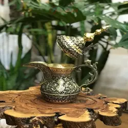 دله عربی برنجی سنگین وزن با طراحی خاص