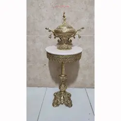 میز تلفن پایه برگی تاجدار جنس آلیاژ آلومینیوم آبکاری برنج دارای کارت گارانتی، محصول اصفهان