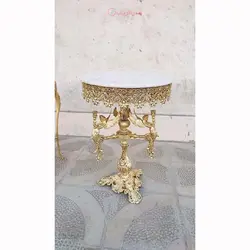 میز خاطره 3 ملائکه قطر 50 پایه 3 رخ  جنس آلیاژ آلومنیوم آبکاری برنج  تولید اصفهان رنگ ثابت