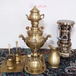سماور ذغالی 1 لیتری همراه با سرویس با کیفیت برنجی، قلم دست و ورق ضخیم