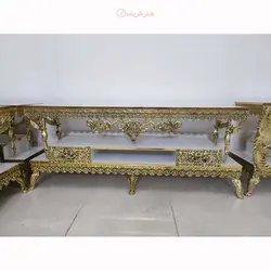 میز تلویزیون طرح ملائکه تاجدار جنس آلیاژ آلومینیوم آبکاری برنج رنگ ثابت با پنج سال ضمانت آبکاری