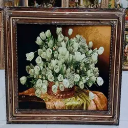 تابلو فرش دستبافت تبریز طرح گل لاله، بسیار زیبا و شیک، چله ابریشم و رج 50، با ضمانت کیفیت