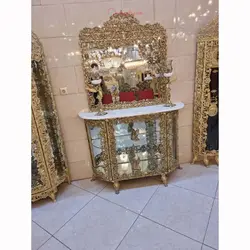بوفه و آیینه خوش ساخت با طرح جدید ساخته شده از ورق ضخیم با روکش برنز محصول اصفهان