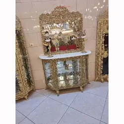 بوفه و آیینه خوش ساخت با طرح جدید ساخته شده از ورق ضخیم با روکش برنز محصول اصفهان