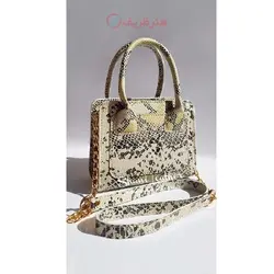 کیف دستی/دوشی چرمی دستدوز و دستساز مدا زارا، قابل اجرا در سایز و رنگ های متنوع بسیار با کیفیت