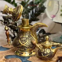 سرویس دله دغالی به همراه قوری مینیاتوری قلم زنی طرح نخل و شمشیر اعلا