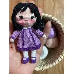 عروسک کاموایی دستبافت آنشرلی دختری با موهای قرمز و مشکی و قهوه ایی