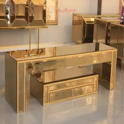 میز تلویزیون دو تکه رنگ طلایی و رویه شیشه ای