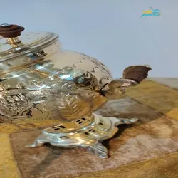 سماور ذغالی ۶ لیتری قلم زنی توپی طلایی با ورق ضخیم و رنگ ثابت