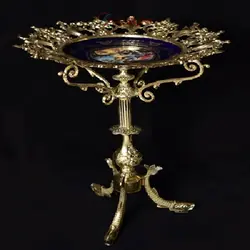 میوه خوری تک پایه سه شاخه بدنه برنجی و رنگ ثابت