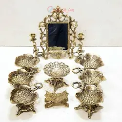 هفت سین برنزی مدل پایه برگ و انگور، آینه مربع، بسیار زیبا و خوش ساخت