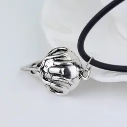 گردنبند بلاتریکس لسترنج