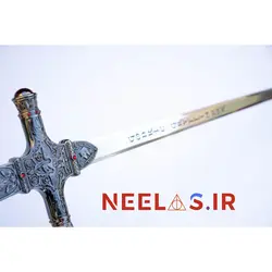شمشیر گریفیندور از مجموعه هری پاتر (در سایز واقعی)
