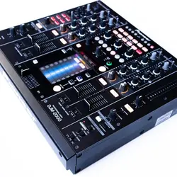 خرید میکسر دی جی پایونیر Pioneer DJM 2000 کارکرده تمیز با کارتن - برترین ساز