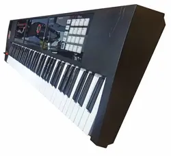 سینتی سایزر رولند Roland FA 07 آکبند