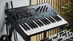 سینتی سایزر کرگ Korg Opsix Altered FM