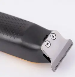 قیمت و خرید ماشین اصلاح خط زن وی جی ار مدل V-981 شارژی - جوزی کالا