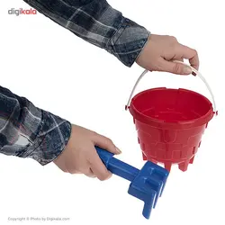 ست شن بازی زرین تویز مدل Buckets Sea Castle E5