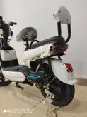 موتور سیکلت برقی( اسکوتر برقی ) پاکشتی دو‌ نفره E.BIKE رنگ‌ سفید