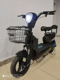 موتور سیکلت برقی ( اسکوتر برقی ) پاکشتی دو‌ نفره E.BIKE رنگ‌ مشکی