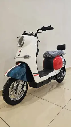 موتورسیکلت برقی وسپا پاکشتی NEW SPEED مدل Z1