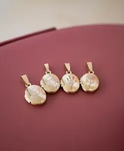 لاکت قاب عکس دامله