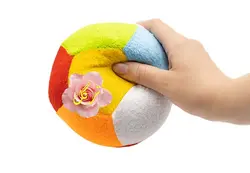 توپ آپارتمانی کودکانه