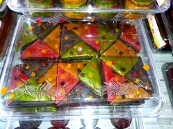 لواشک های طرح دار و کاپ کیکی