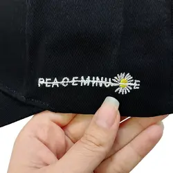 کلاه بیسبالی زنانه اسپرت طرح گل بابونه گلدوزی