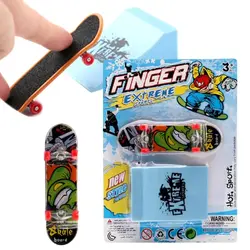 اسکیت انگشتی کوچک همراه با پیست اسکی EXTREME SPORTS