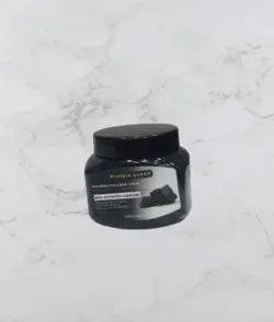 اسکراب سفید کننده و لایه بردار صورت وبدن با زغال پروتئین کویین 500 میلی protein queen whitening face & body scrub with activated charcoal