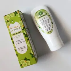 کرم آبرسان خیار و آلوئه ورا: راهی برای داشتن پوستی تازه و جوان🥒🍋🍾 - طبیب خاص