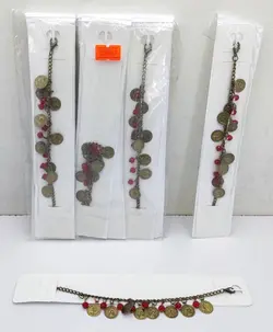 دستبند زنجیری سکه ای مهره قرمز کارتی تک سلفون