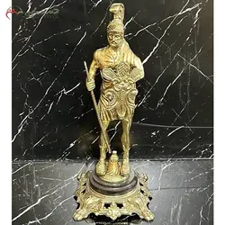 مجسمه سرباز رومی ساخته شده از آلومینیوم و صفحه سنگی مرمر