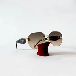 عینک قهوه ای PRADA کد 1120 به همراه کیف هدیه - فروشگاه اینترنتی دلورس