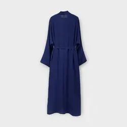 ست مانتو عبایی کیمونو بلند جلوباز و پیراهن زیر مانتویی نخی ابروبادی آبی نفتی سایز 32 تا 62 (رنگبندی موجود)