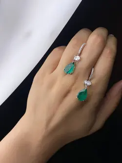 گوشواره نقره جواهری زنانه کد ۹۵۵