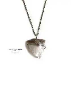 خرید گردنبند کوارتز اصل و وبژه بر بستر عقیق A465 راف | سنگشو