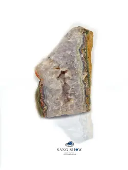 ژئود آمیتیست زیبا بر بستر عقیق کبود و رو‌ رشدی کوارتز معدنی S552