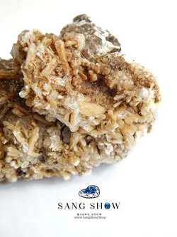 استیلبیت شاخه ای کمنظیر فلاور و نایاب با همرشدی کریستال های کوارتز S459