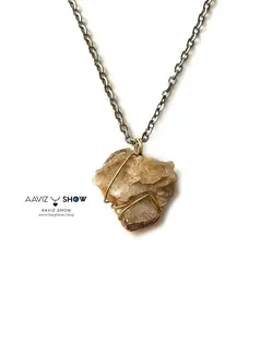 آویز سنگ موسکوویت انحصاری نارنجی نمونه اصل و معدنی A589سنگشو