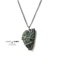 آویز سرپانتین (مارسنگ) نمونه راف و زیبا اصل و معدنی A588 راف