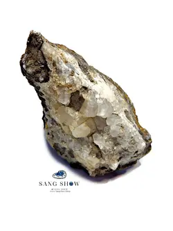 کریستال کوارتز درشت نمونه زیبا و معدنی بر روی بستر S807 راف