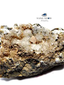 تک بلور هیولاندیت کوبیک بر بستر کریستال کوارتز S830 سنگشو